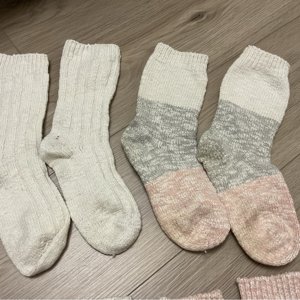 Cozy Assorted Color Socks Set - Picture 3 of 3